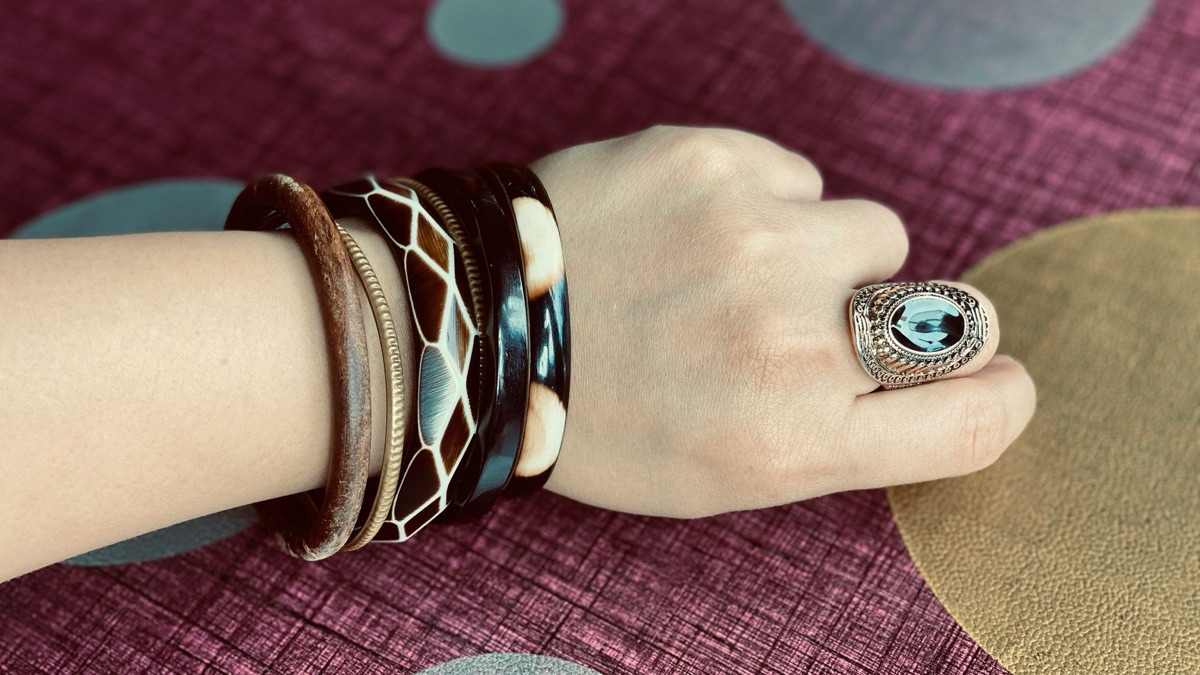 5 Gaudy Accessories To Finally Stop Wearing