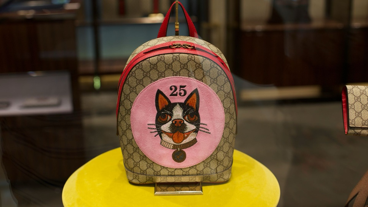 5 Gaudy Accessories To Finally Stop Wearing