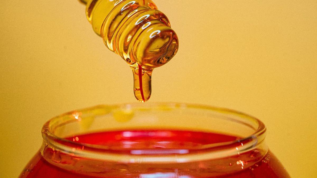 5 At-Home Remedies For Breakouts